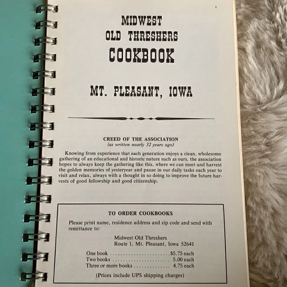 ‎Midwest Old Threshers Vintage Cookbook 1982 Mt. Pleasant, Iowa